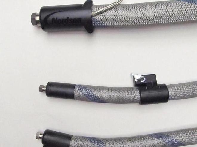 Jiroumalページ RediFlex™ II取り付けシステムを備えたPureFlow™ ホース