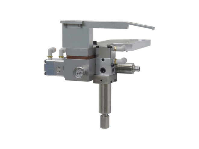 Roof Ditch Applicator by Nordson