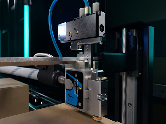 ADS-PKG-Blue-Series-II-Applicator-Packaging-Line-R-660x495.jpg
